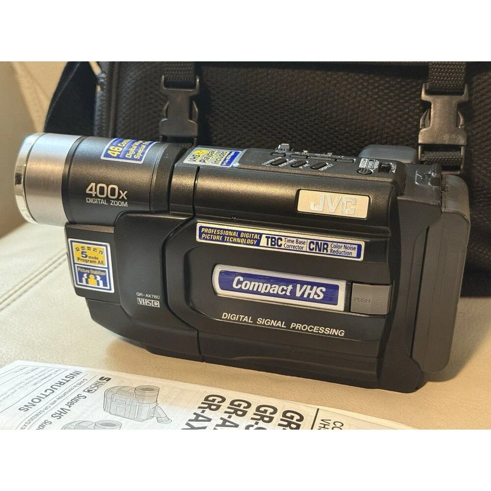 JVC GR-AX760U Compact VHS-C Video Camcorder 600x Zoom Untested